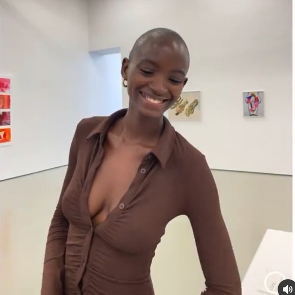 Ruched Brown Dress  size SMALL - Picture 3 of 4